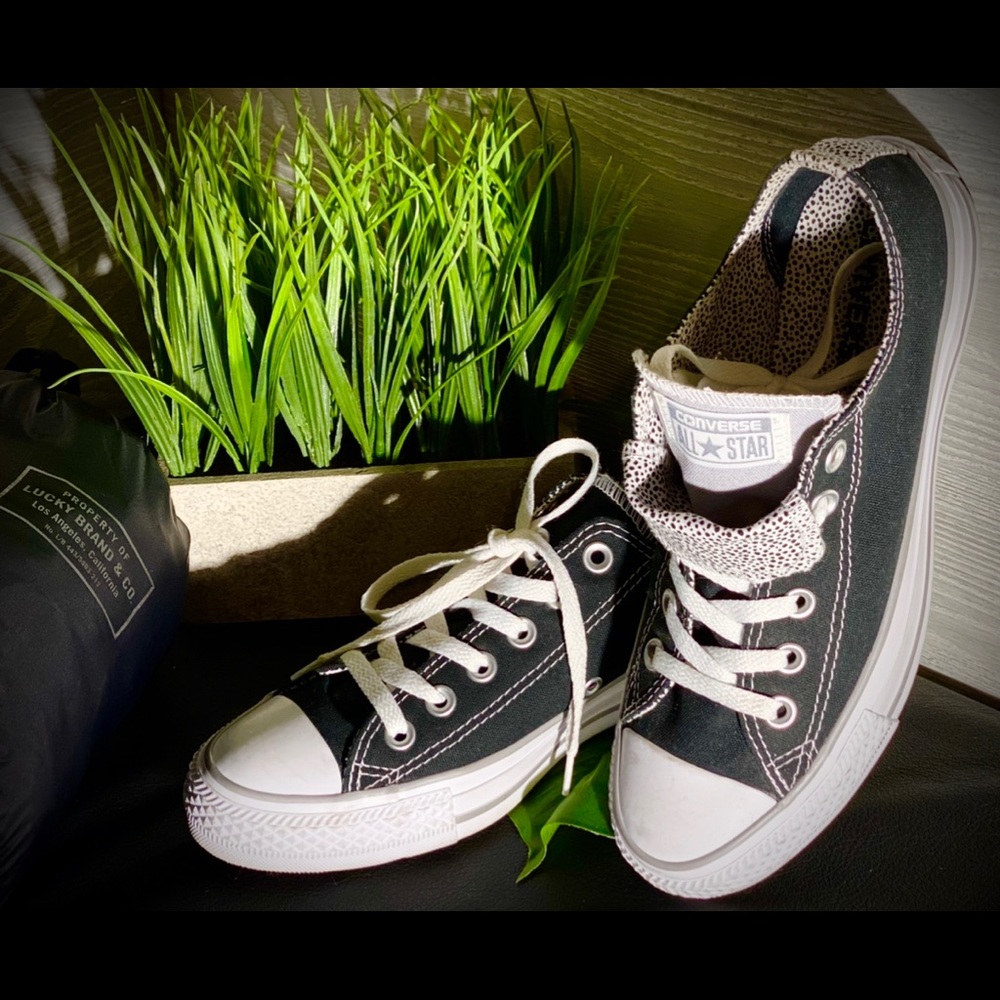 SOLD 🛑Dbl Tongue Unique CONVERSE NWOT ALL STAR/AUTHENTIC - Picture 5 of 14